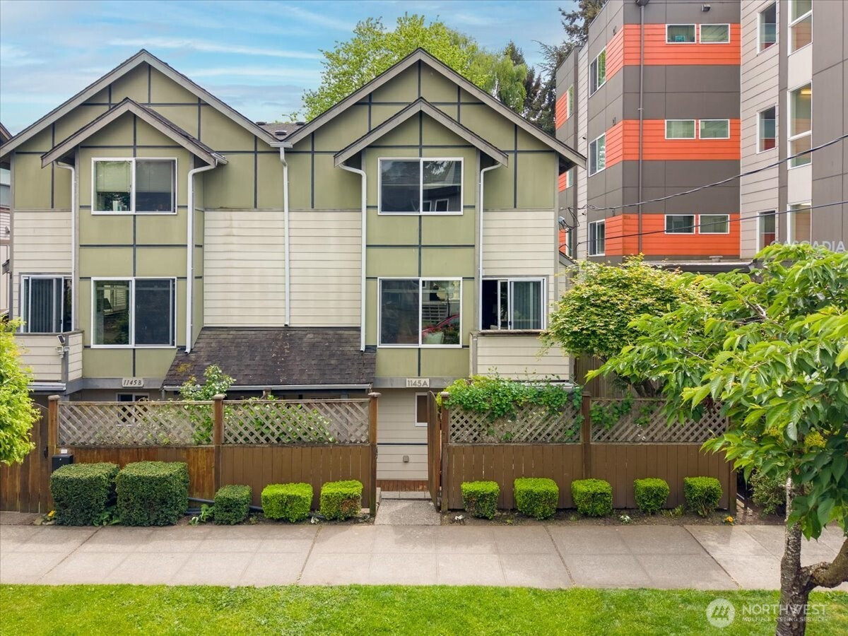 1145 N 91st Street, Seattle, WA 98103