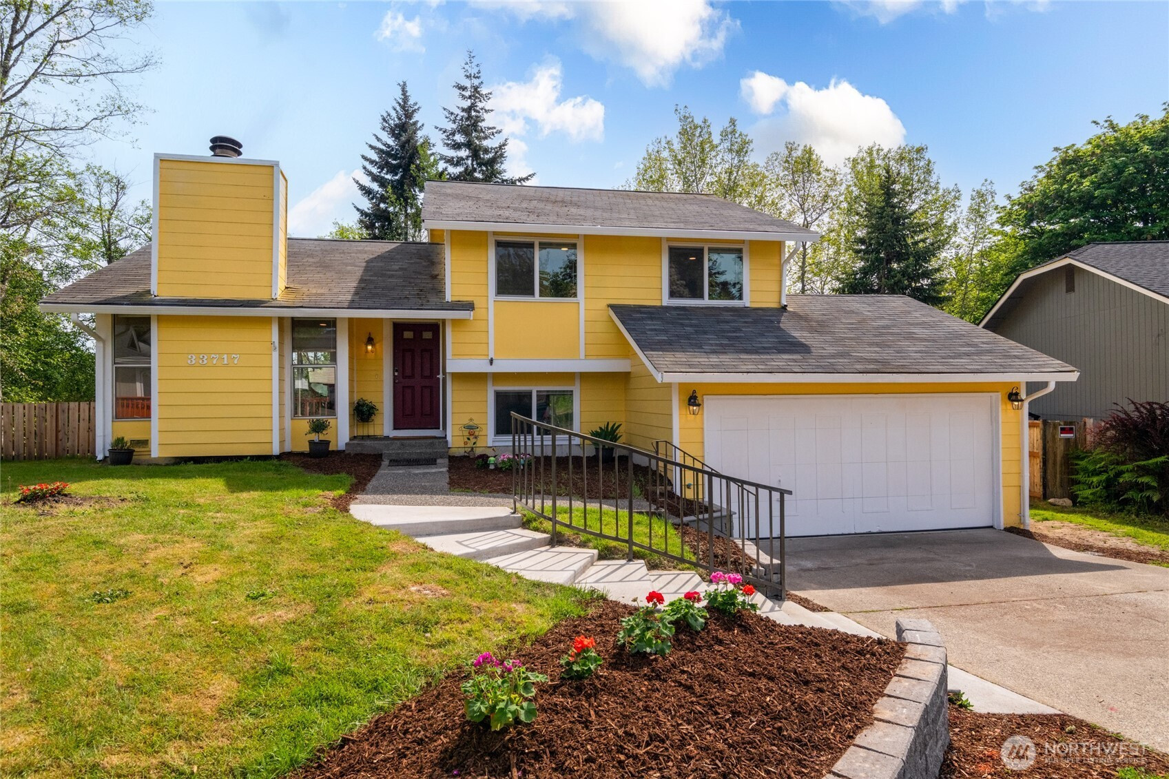 33717 40th Court SW, Federal Way, WA 98023