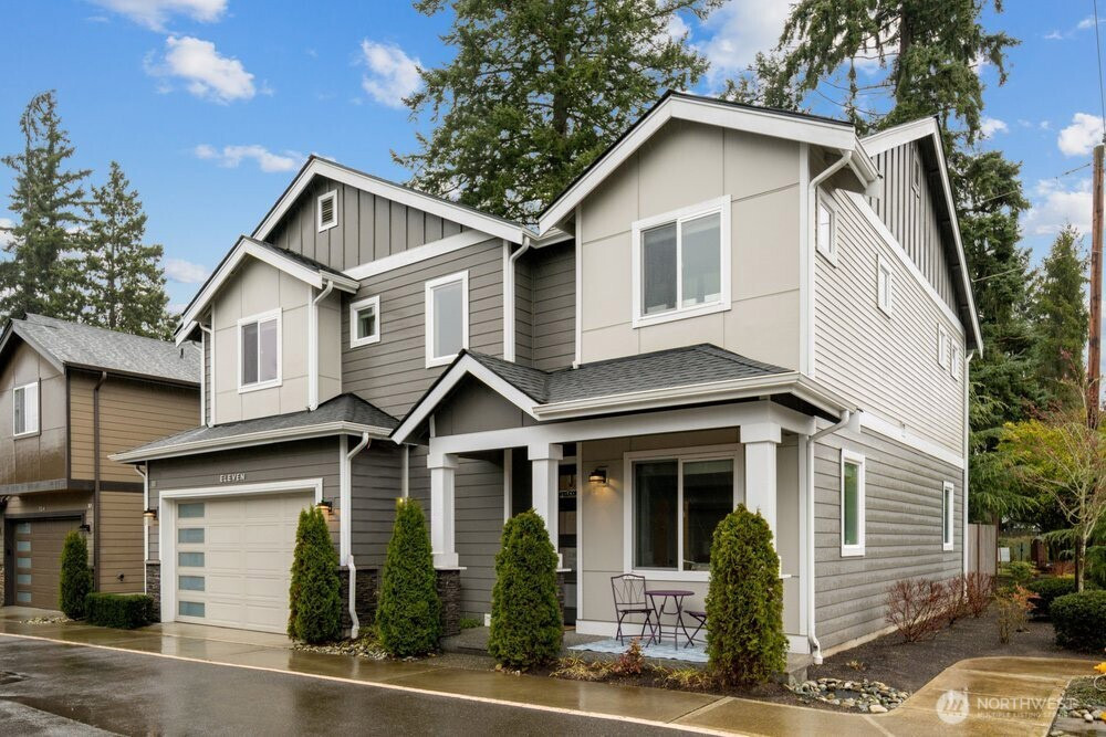 8609 244th Street SW, Edmonds, WA 98026