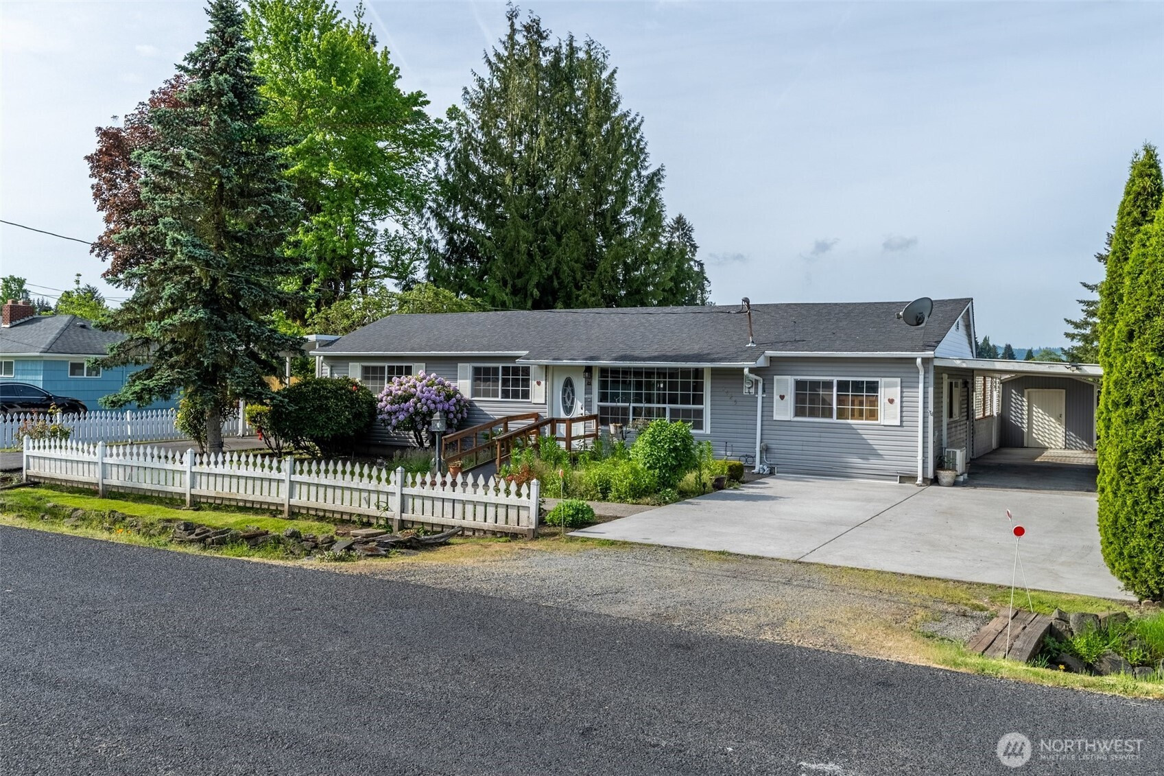 3425 Pennsylvania Road, Longview, WA 98632