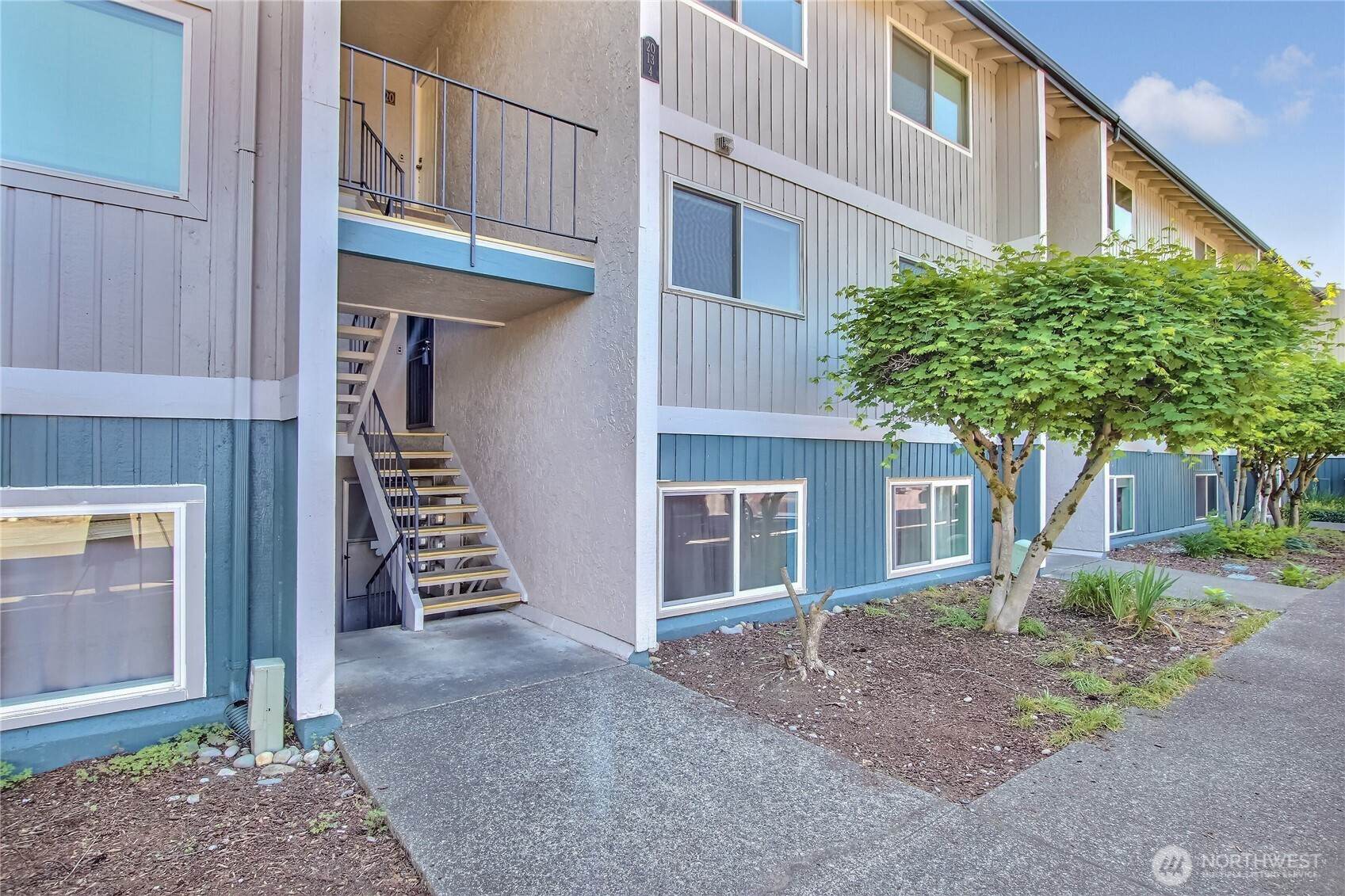 3435 Auburn Way S, Auburn, WA 98092