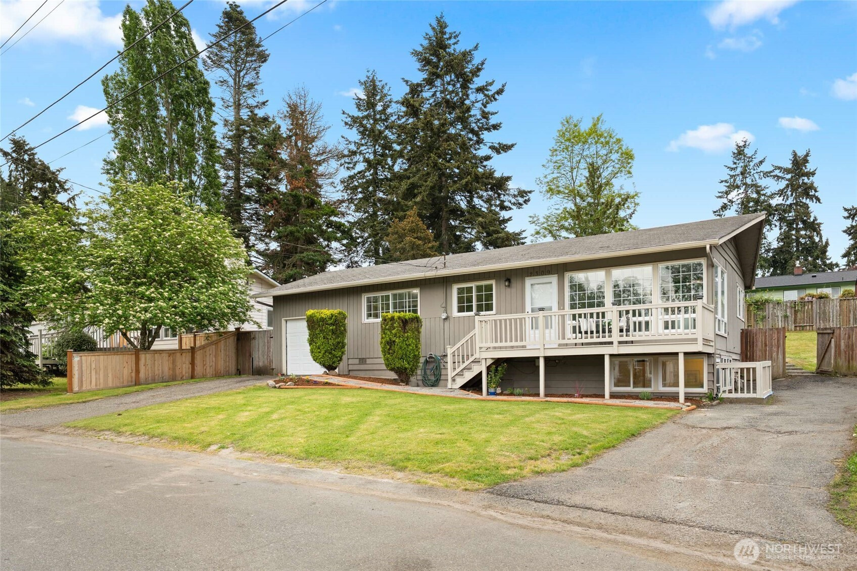 2309 S 249th Street, Kent, WA 98032