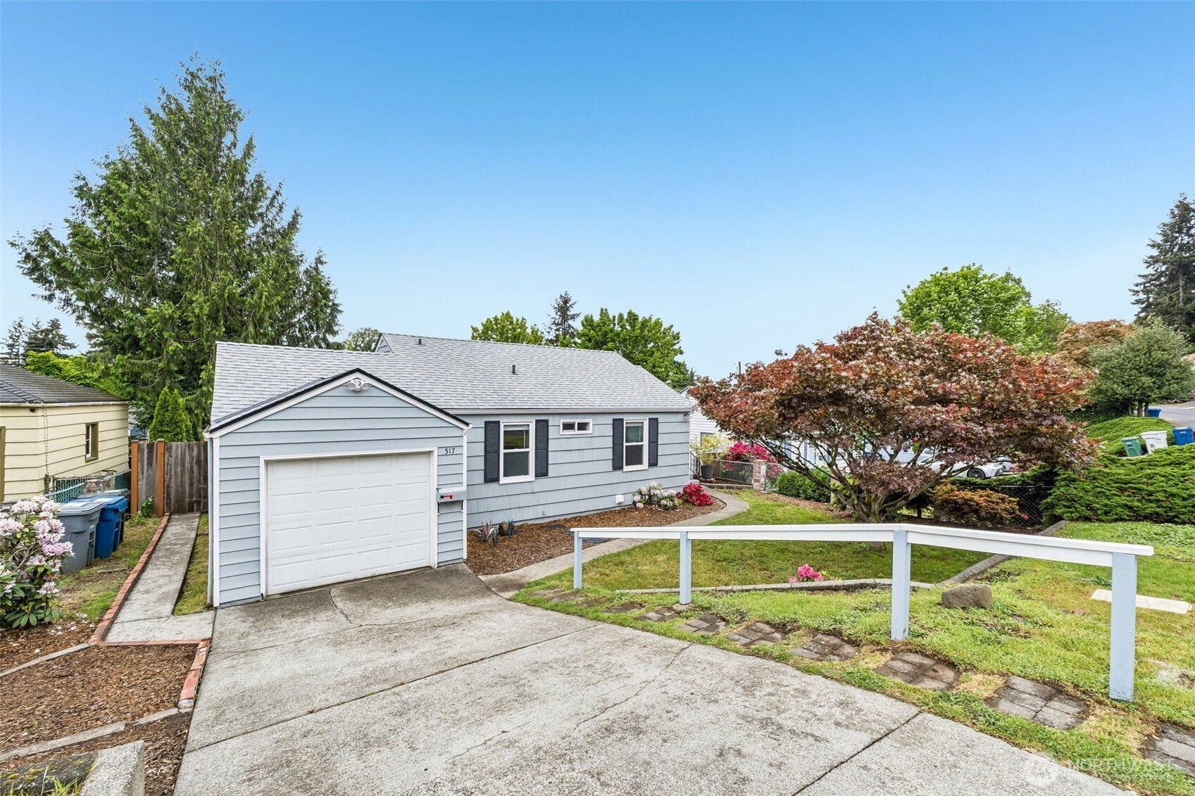 517 Bronson Way NE, Renton, WA 98056