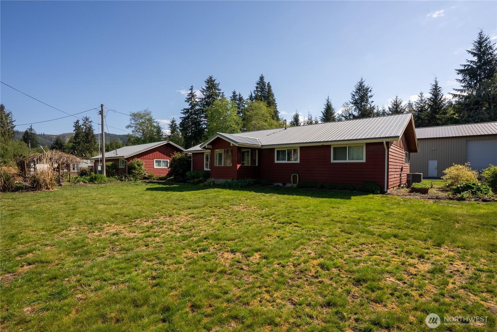 1930 Calawah Way, Forks, WA 98331