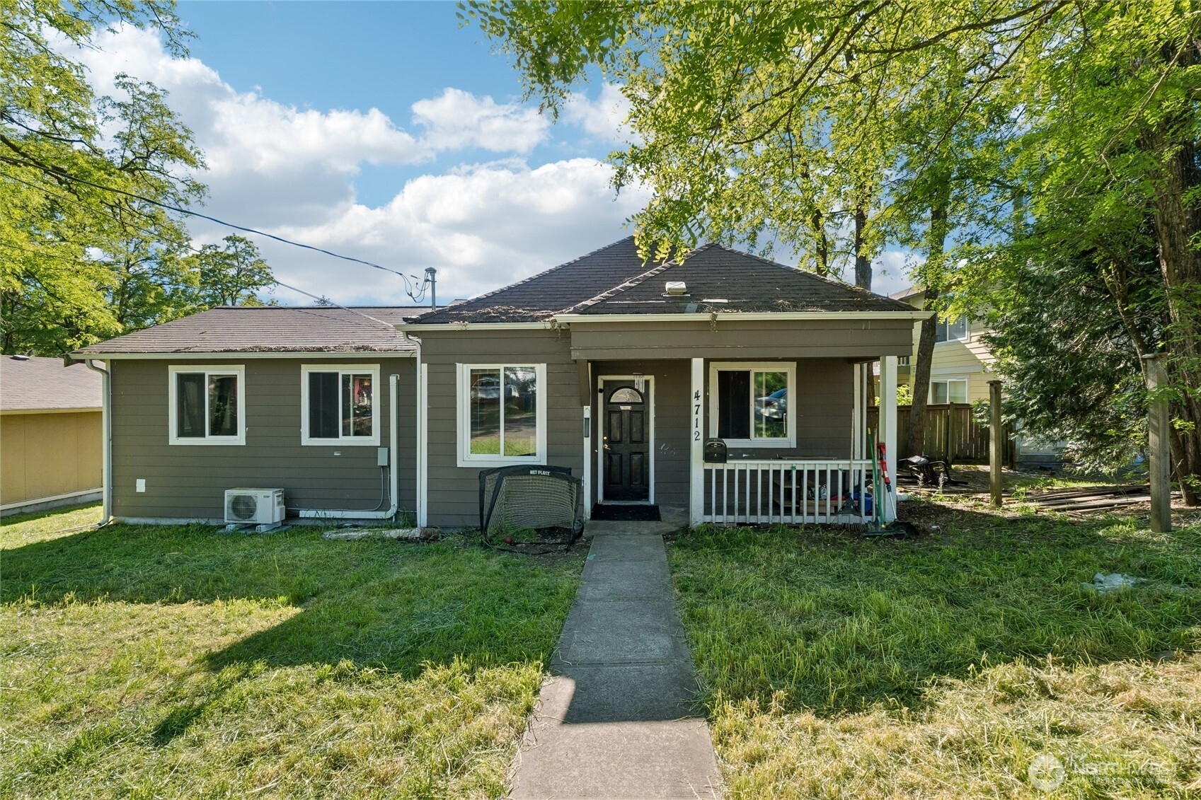 4712 S Warner Street, Tacoma, WA 98409