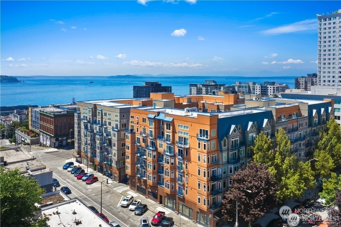 2414 1st Avenue, Seattle, WA 98121
