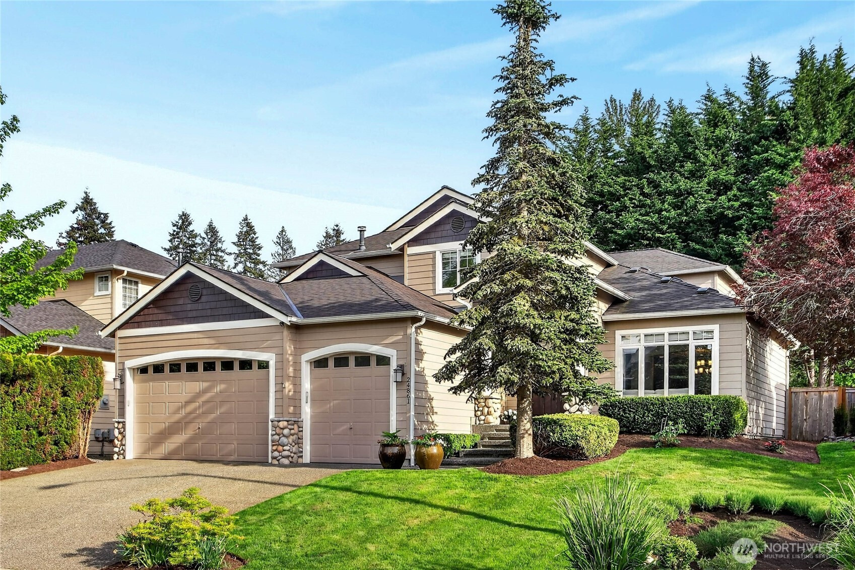 24861 NE 1st Place, Sammamish, WA 98074