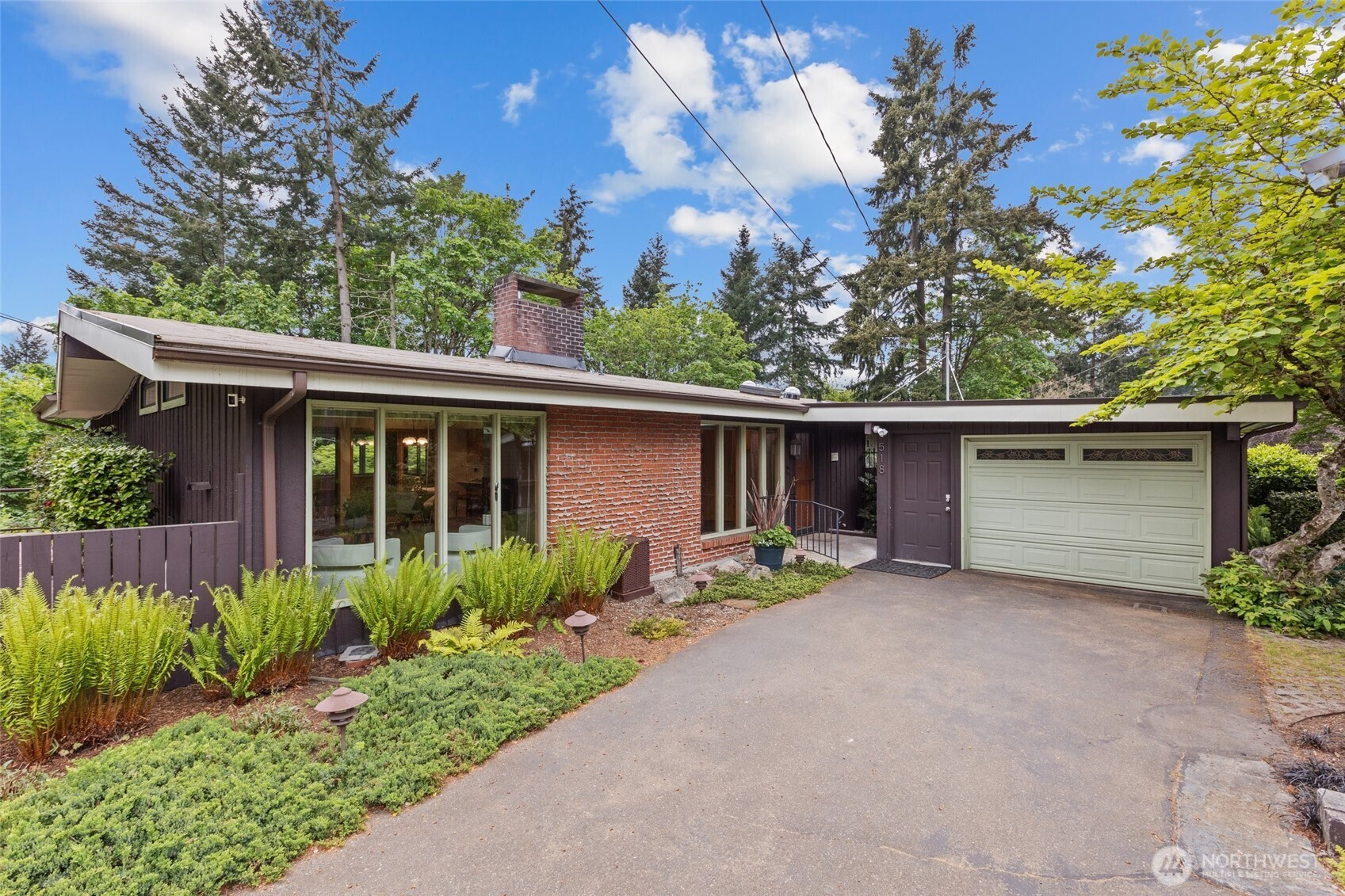 518 N 175th Street, Shoreline, WA 98133