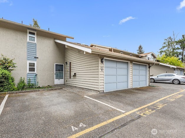 19203 40th Avenue W, Lynnwood, WA 98036