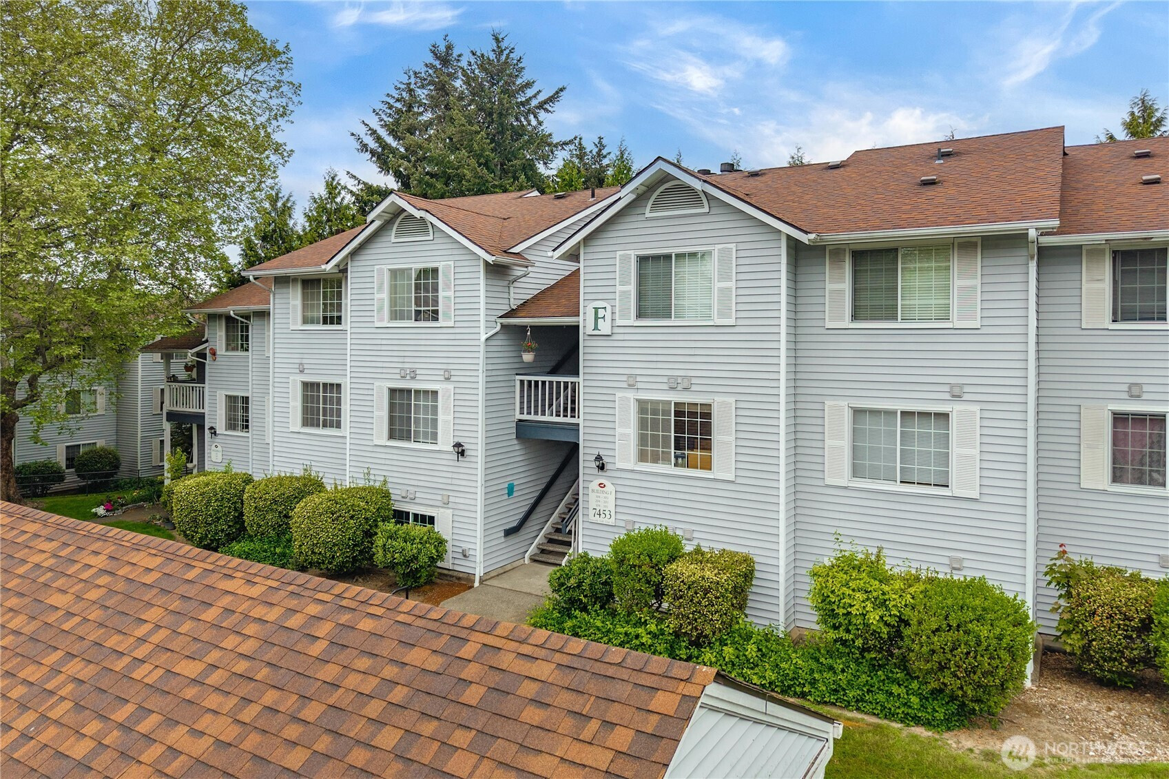 7453 Newcastle Golf Club Road, Newcastle, WA 98059