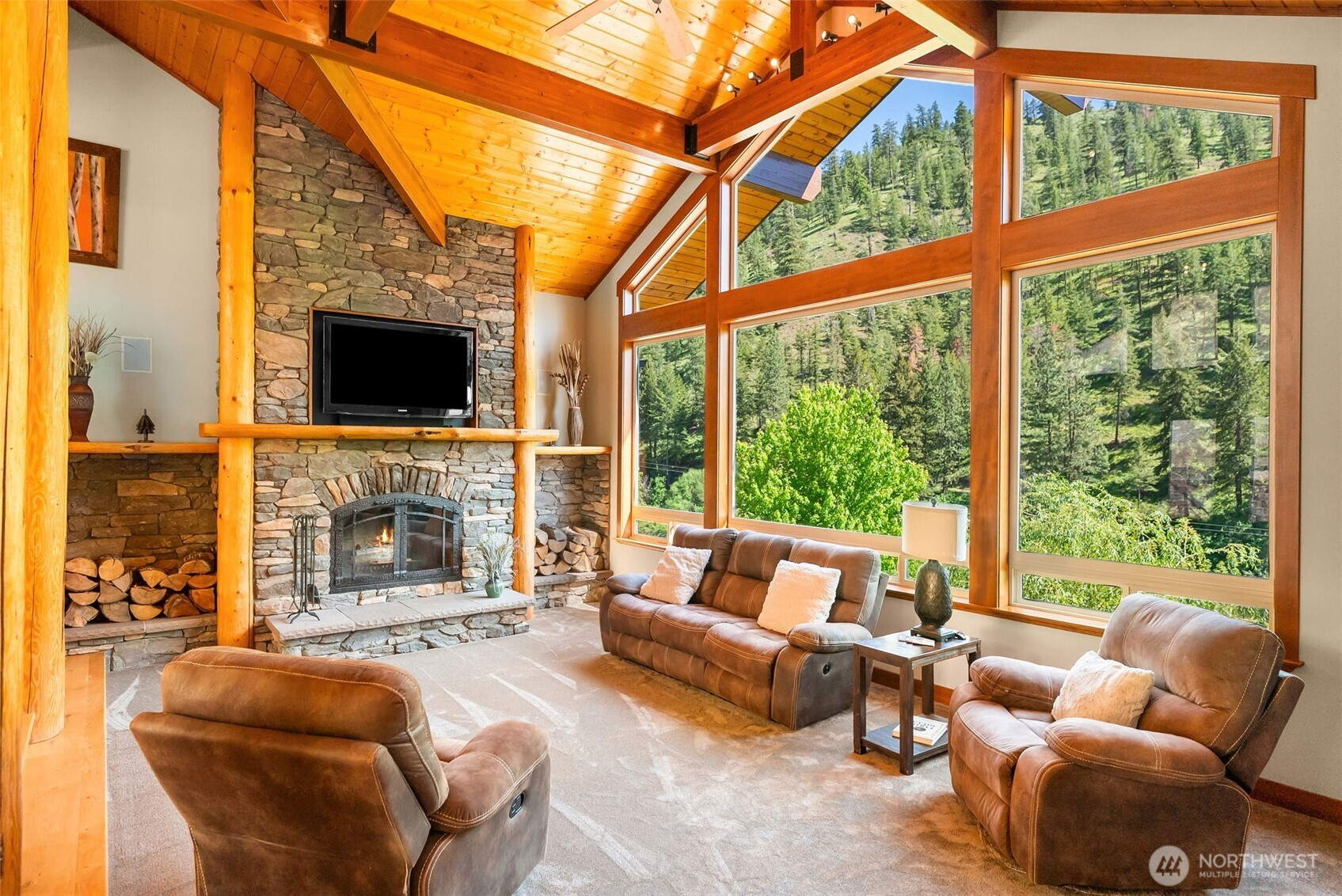 5230 Crum Canyon Road, Entiat, WA 98822