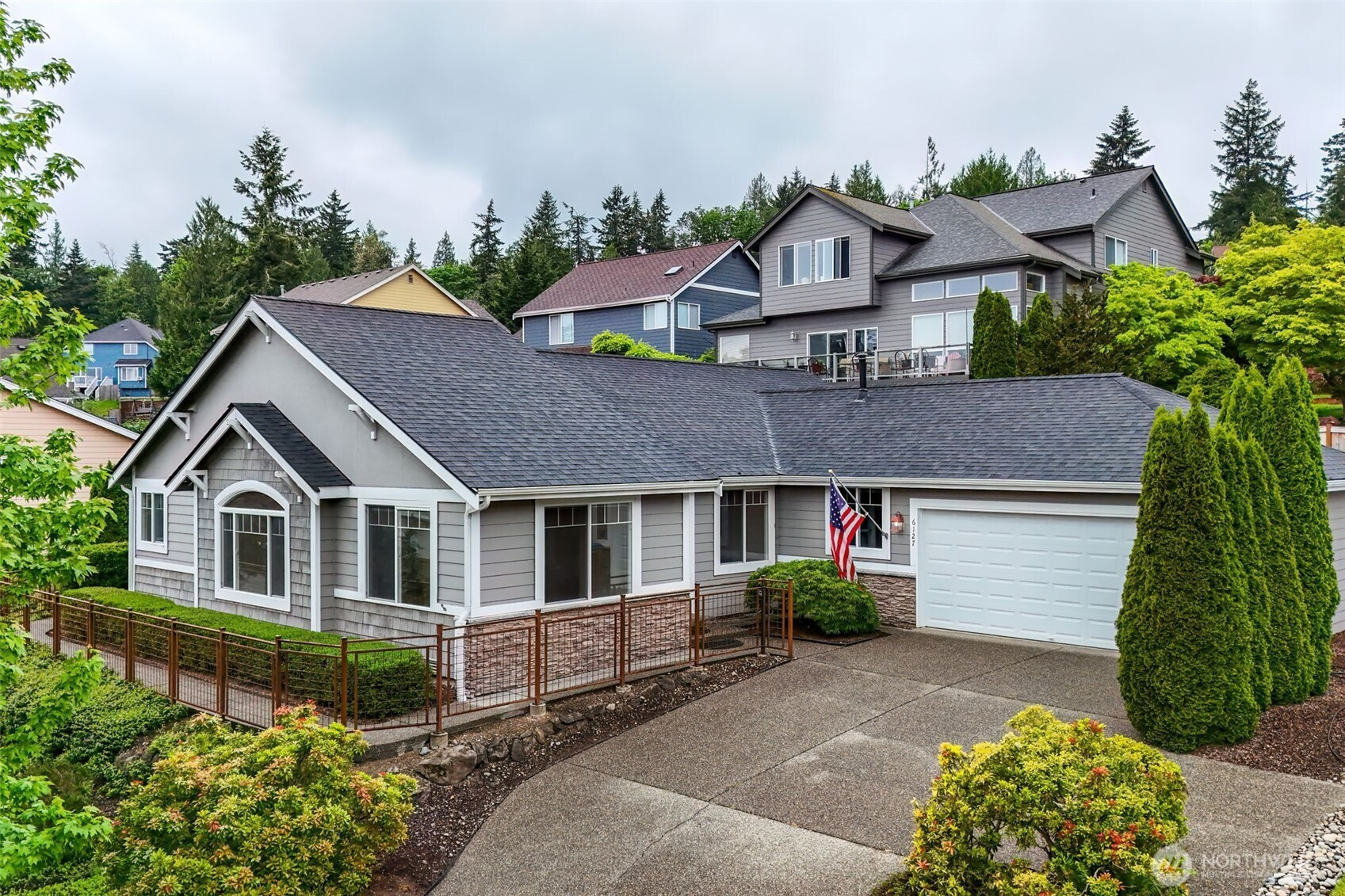 6127 Regatta Place NE, Bremerton, WA 98311