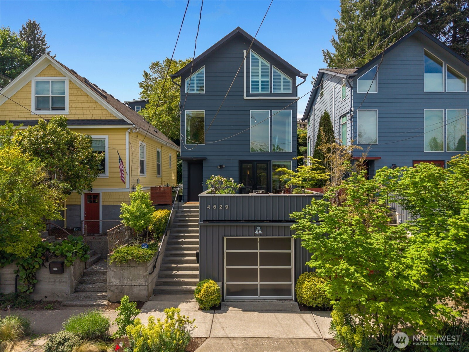 4529 34th Avenue S, Seattle, WA 98118