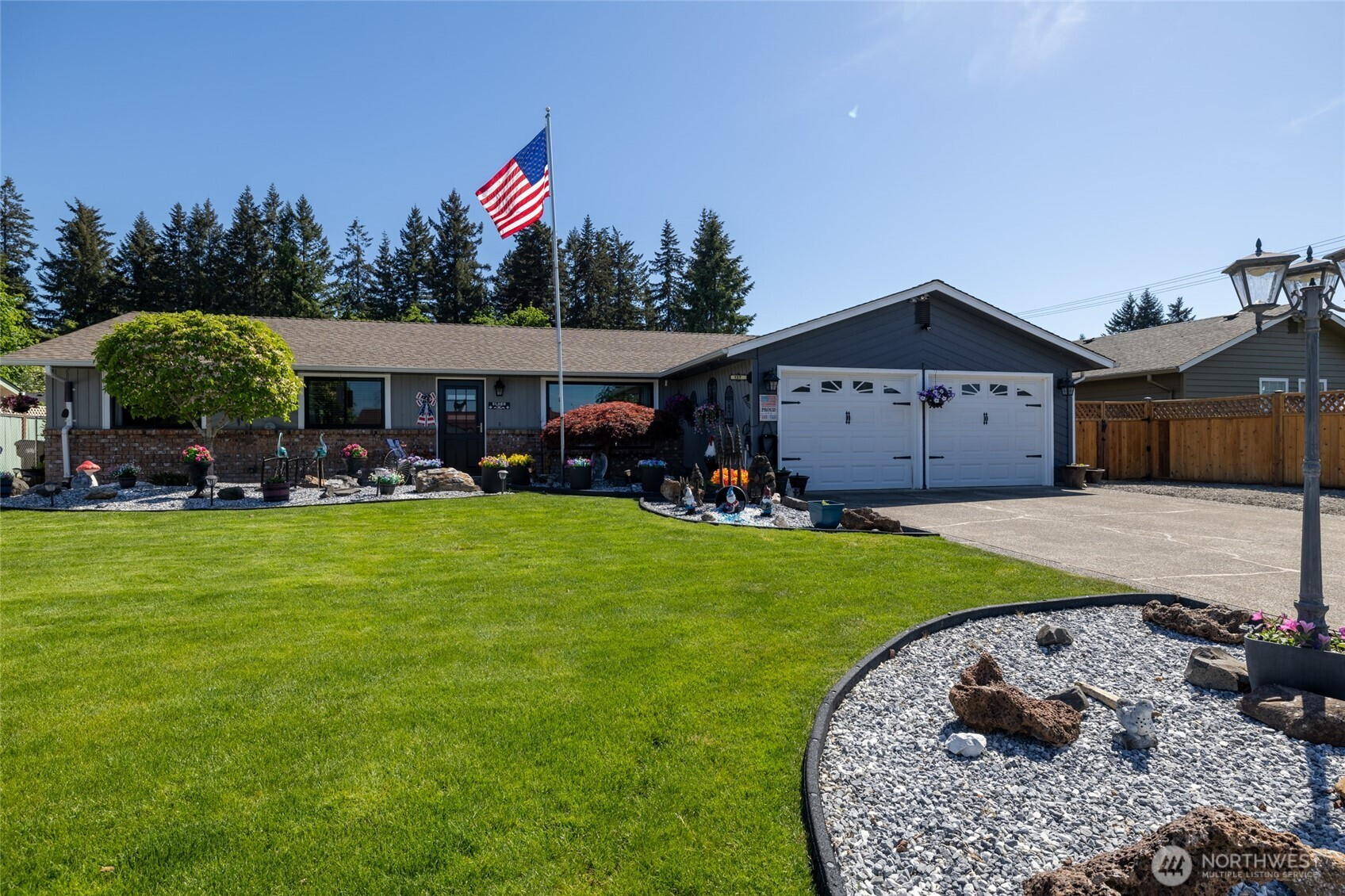 137 Sunnyside Drive, Centralia, WA 98531