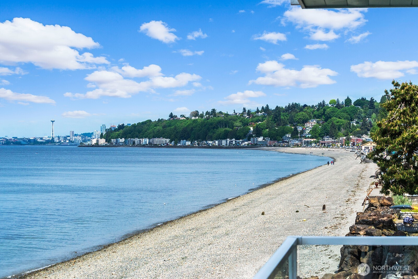 3085 Alki Avenue SW, Seattle, WA 98116