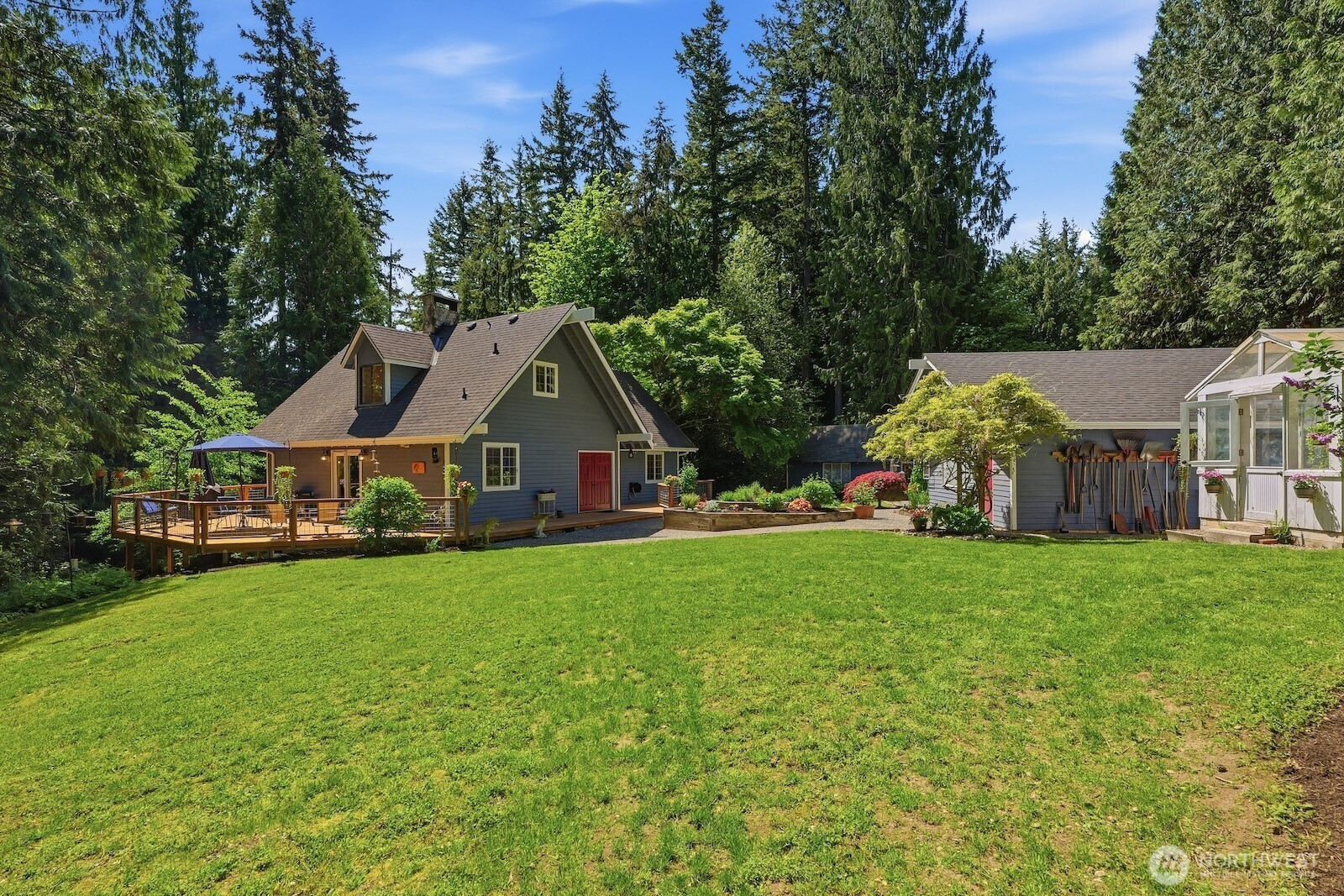 6922 232nd Avenue NE, Redmond, WA 98053