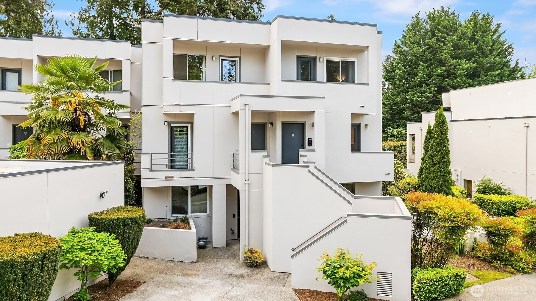 17001 Inglewood Road NE, Kenmore, WA 98028