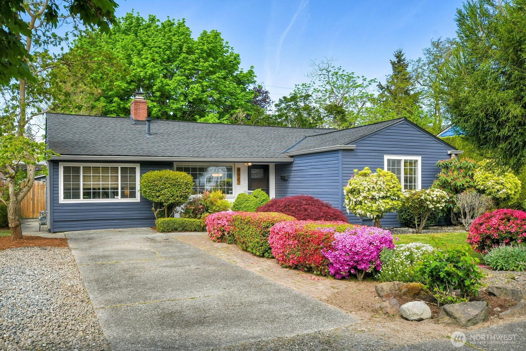 8627 34th Avenue SW, Seattle, WA 98126