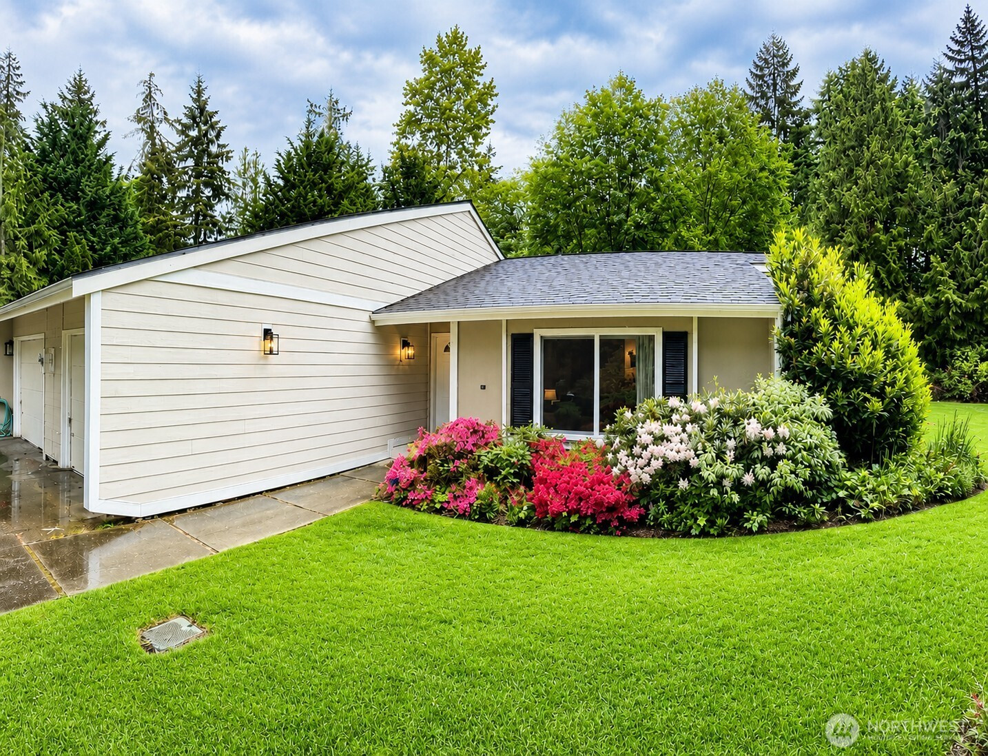 7217 87th Avenue Ct, Gig Harbor, WA 98335