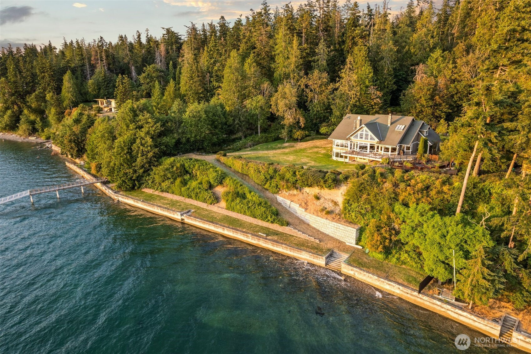 4486 East Harbor Road, Freeland, WA 98249