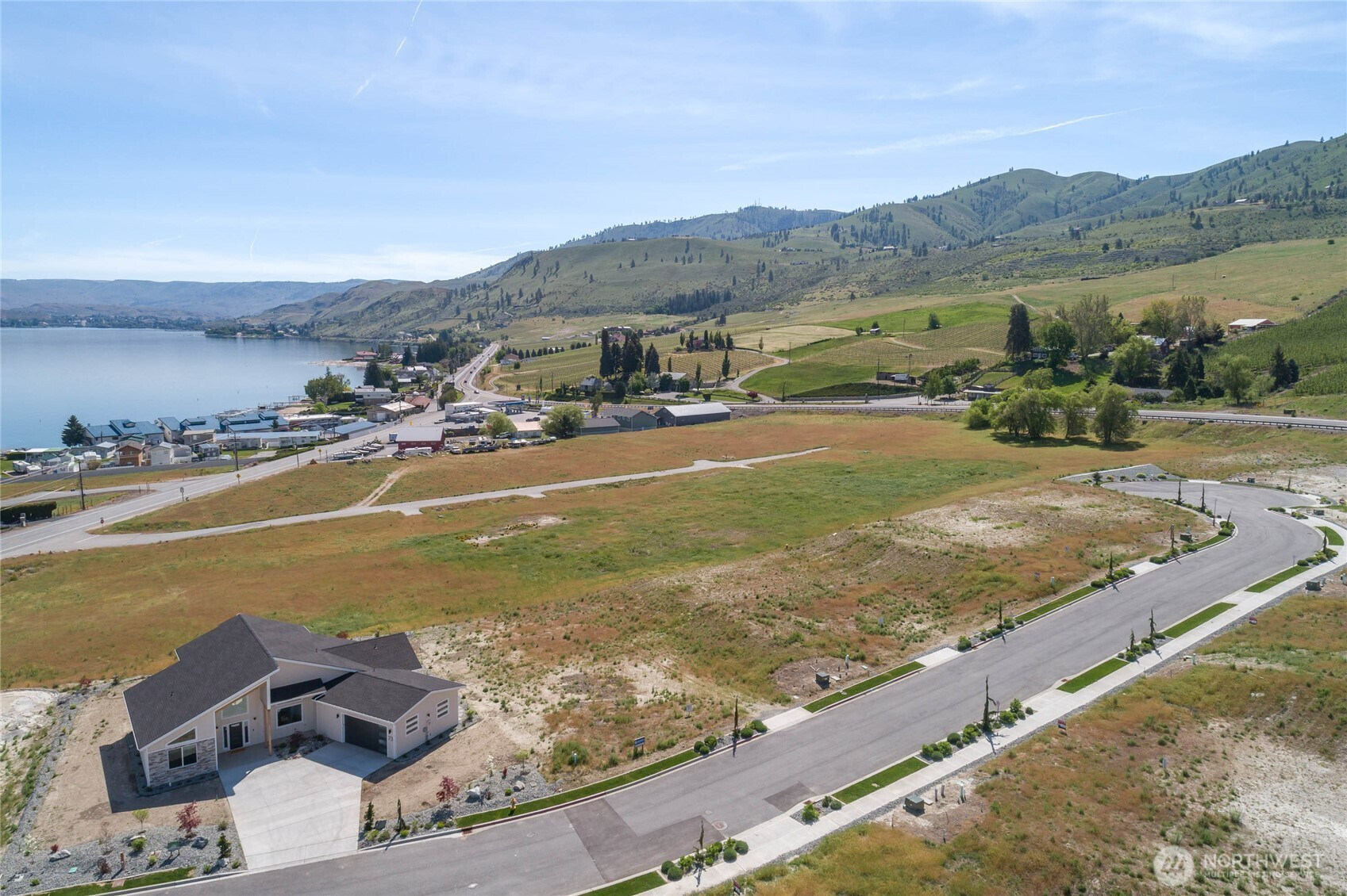 115 Loretta Lane, Chelan, WA 98816