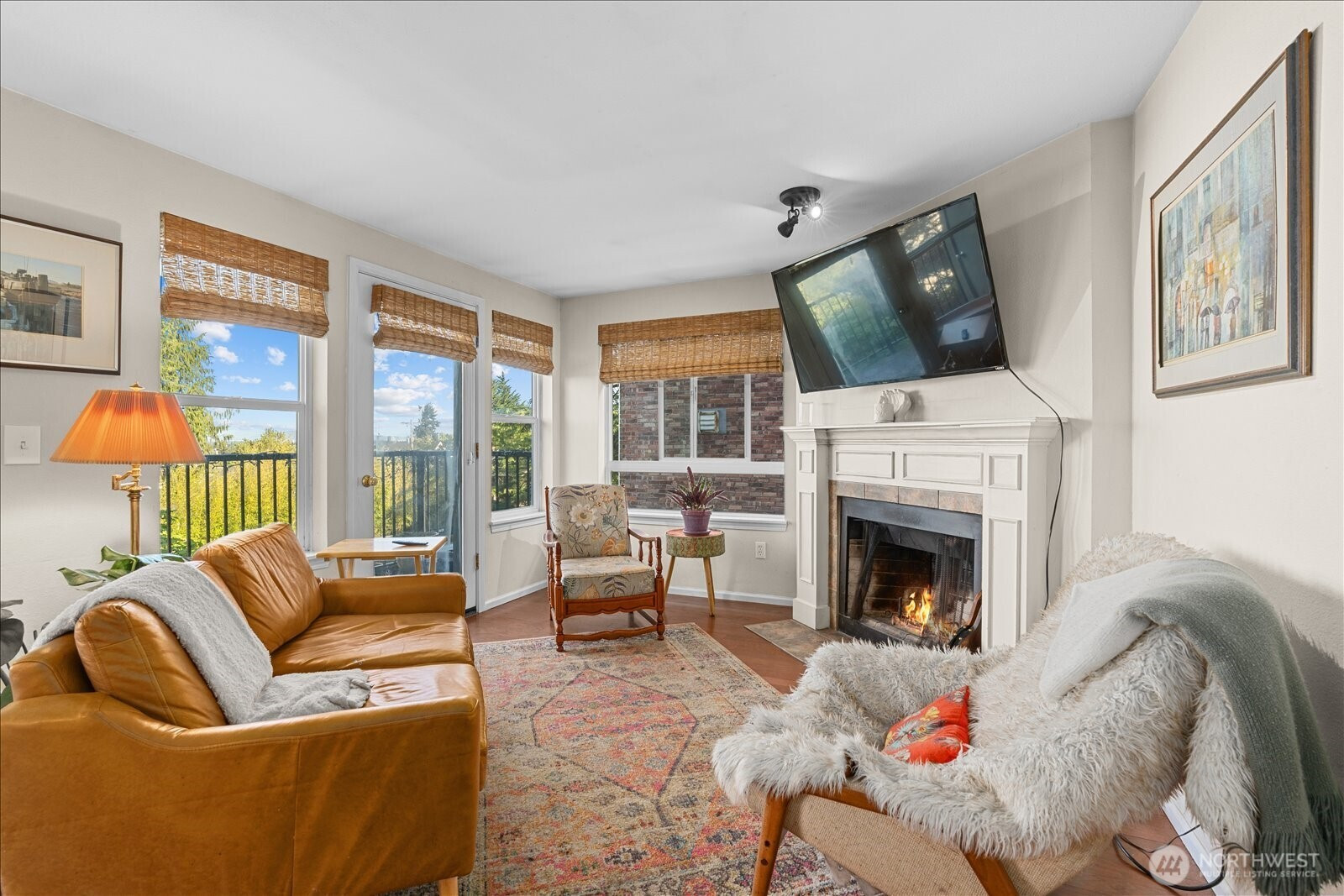 7814 Greenwood Avenue N, Seattle, WA 98103