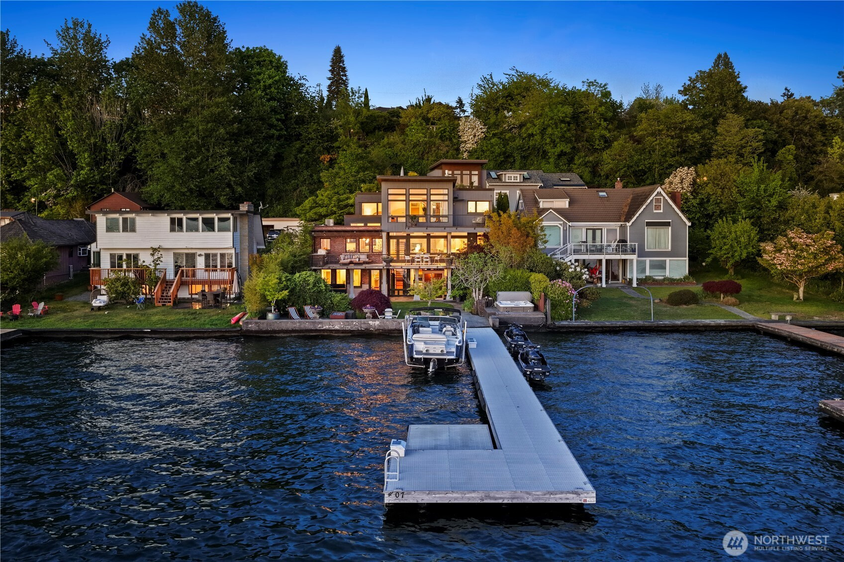 407 408 5th Avenue W, Kirkland, WA 98033