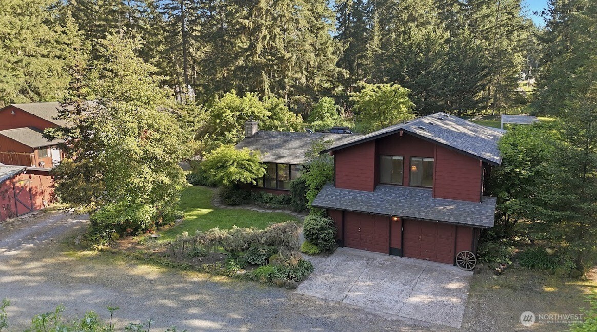 34116 50th Avenue E, Eatonville, WA 98328