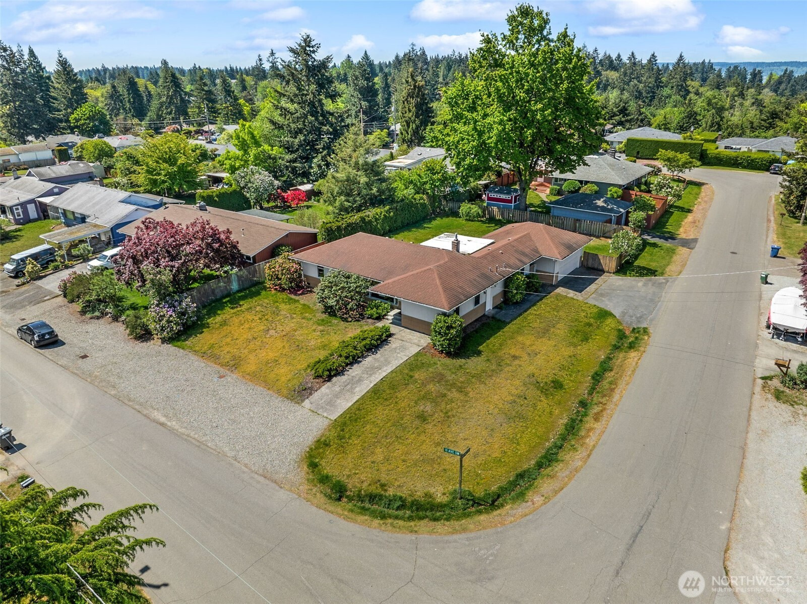 14205 11th Avenue SW, Burien, WA 98166