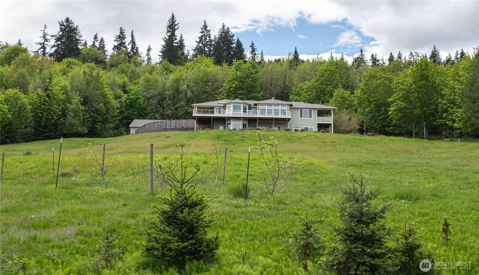 975 E Simmons Road, Port Angeles, WA 98362