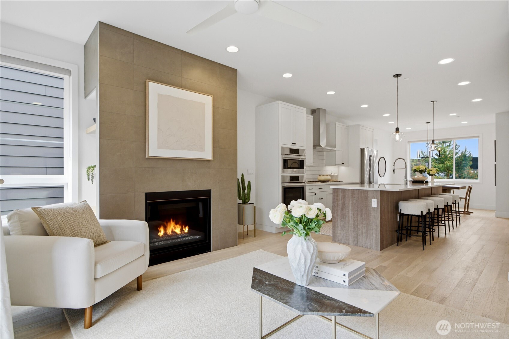 732 4th Court S, Kirkland, WA 98033
