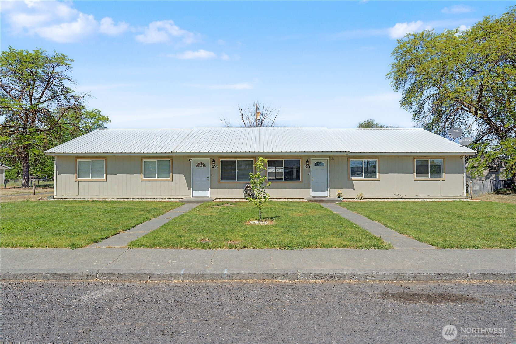 1201 Vandenberg Avenue, Moses Lake, WA 98837
