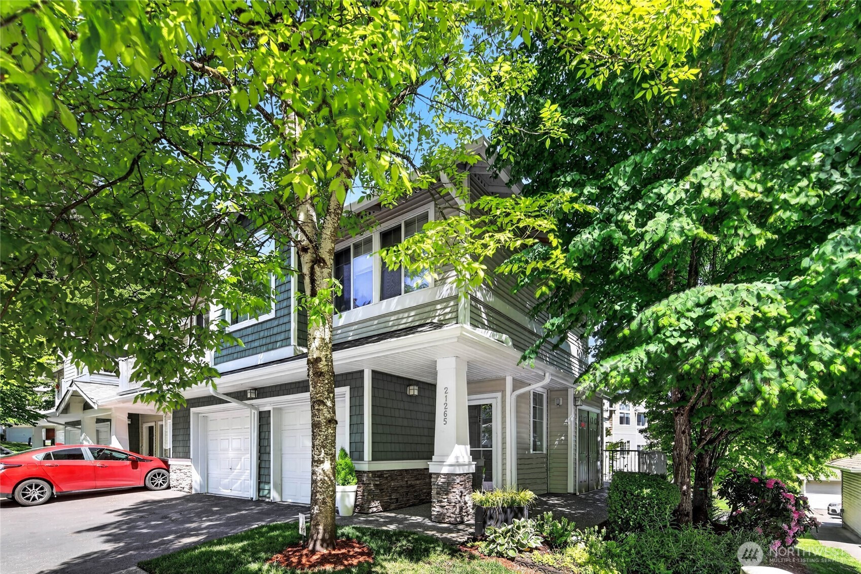 21265 40th Way S, SeaTac, WA 98198