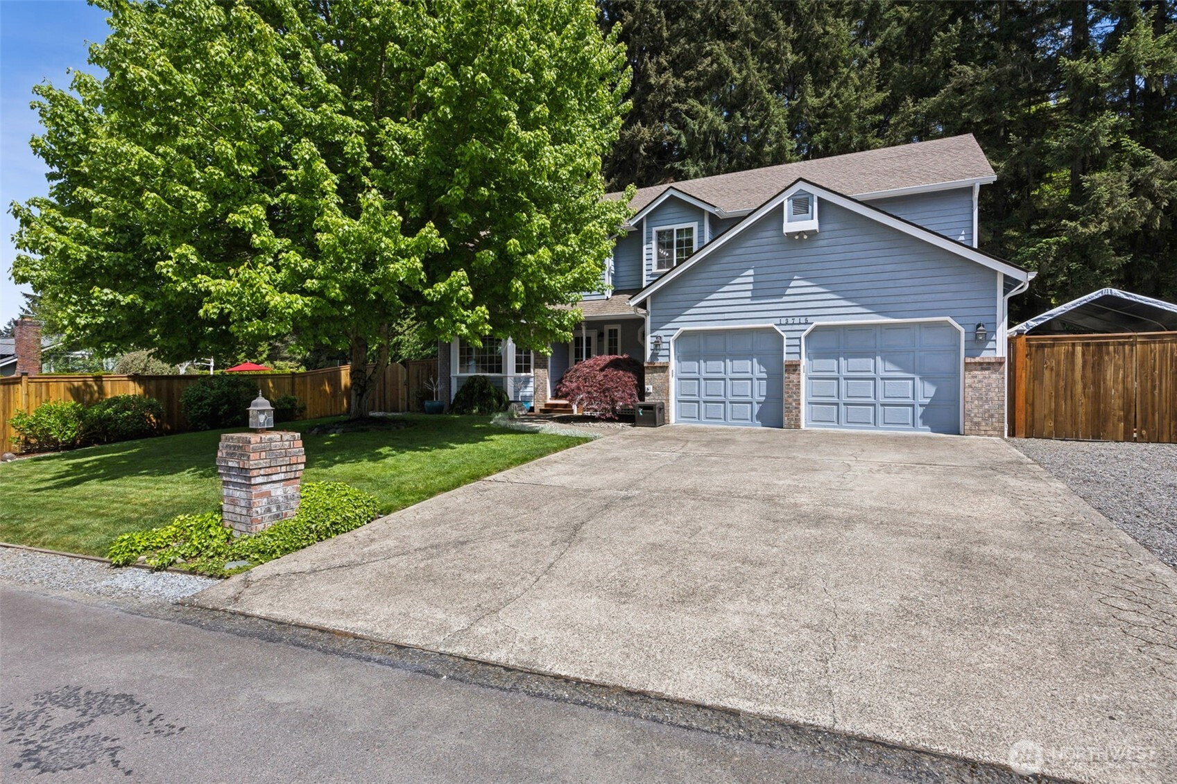 13715 110th Avenue Ct E, Puyallup, WA 98374