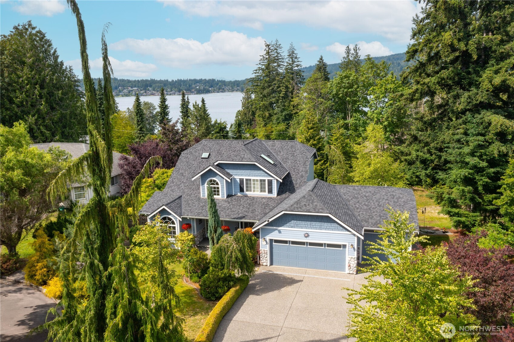 1410 Langara Circle, Bellingham, WA 98229