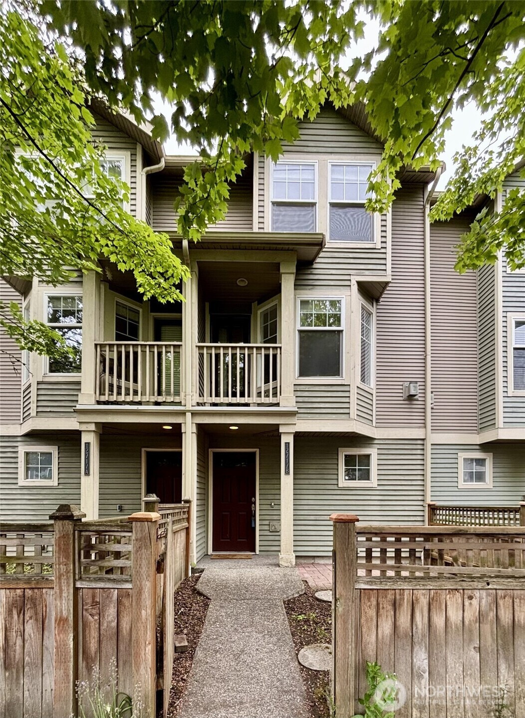12717 Greenwood Avenue N, Seattle, WA 98133
