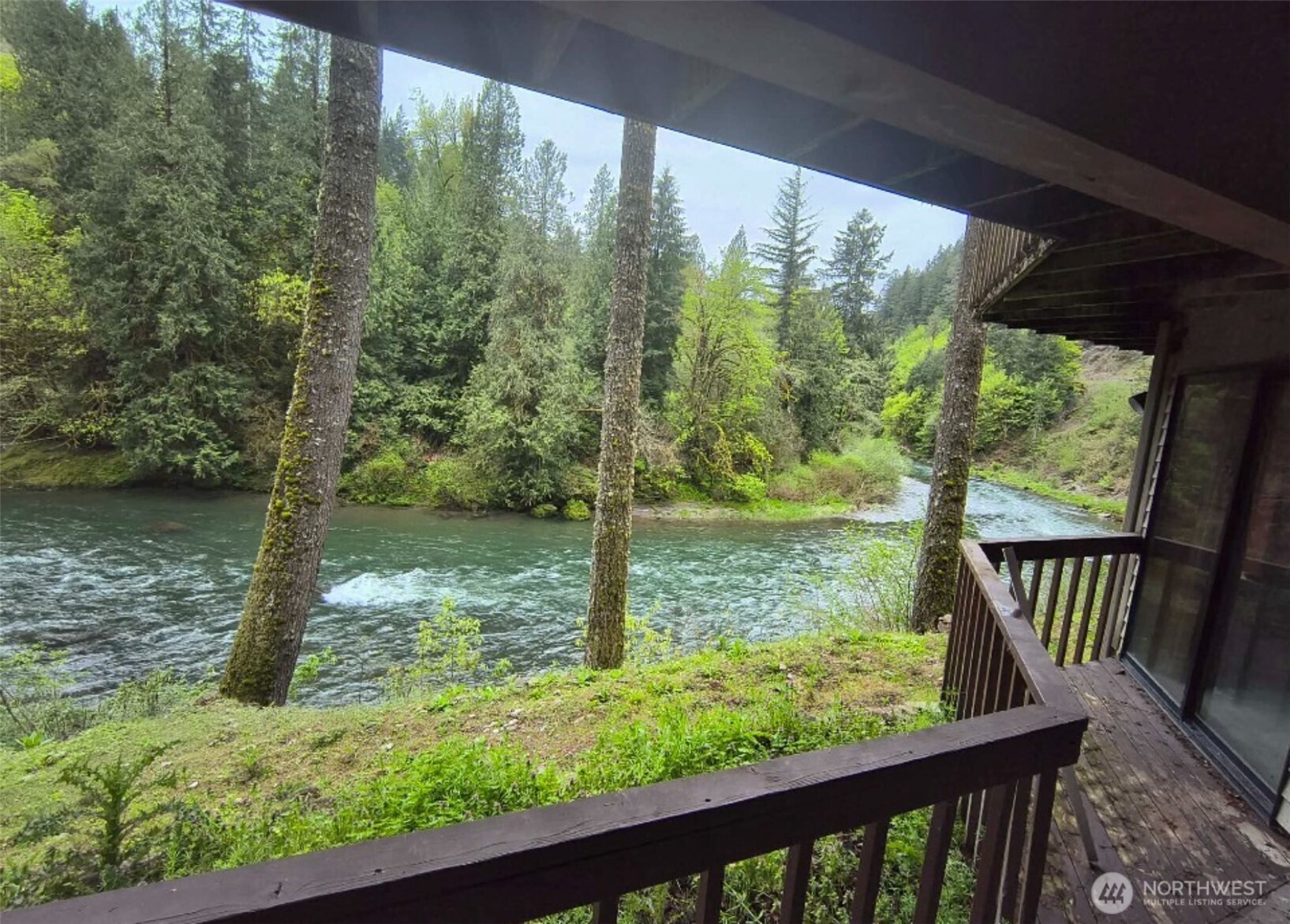 2727 Kalama River Road, Kalama, WA 98625