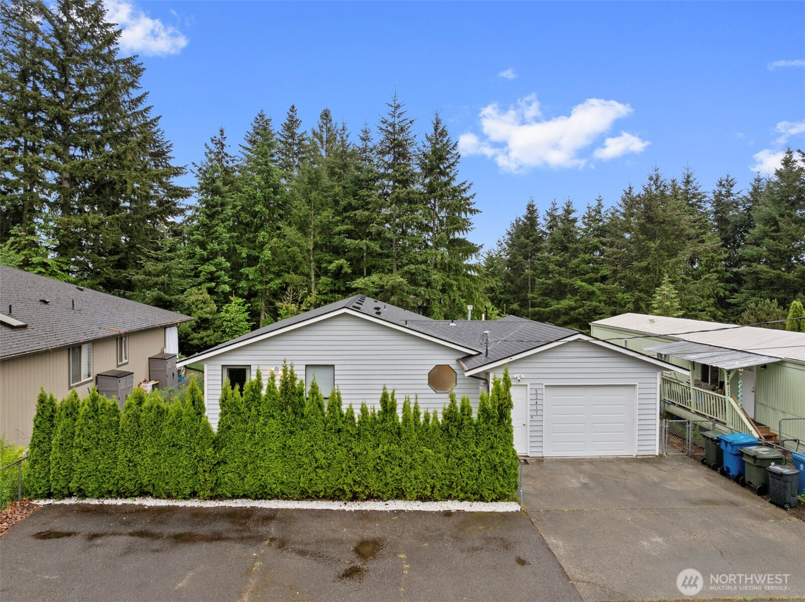 32417 2nd Avenue, Black Diamond, WA 98010