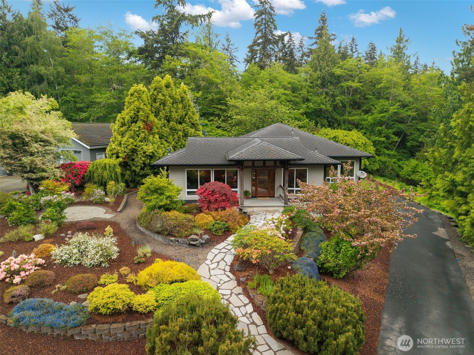 382 Windship Drive, Port Townsend, WA 98368
