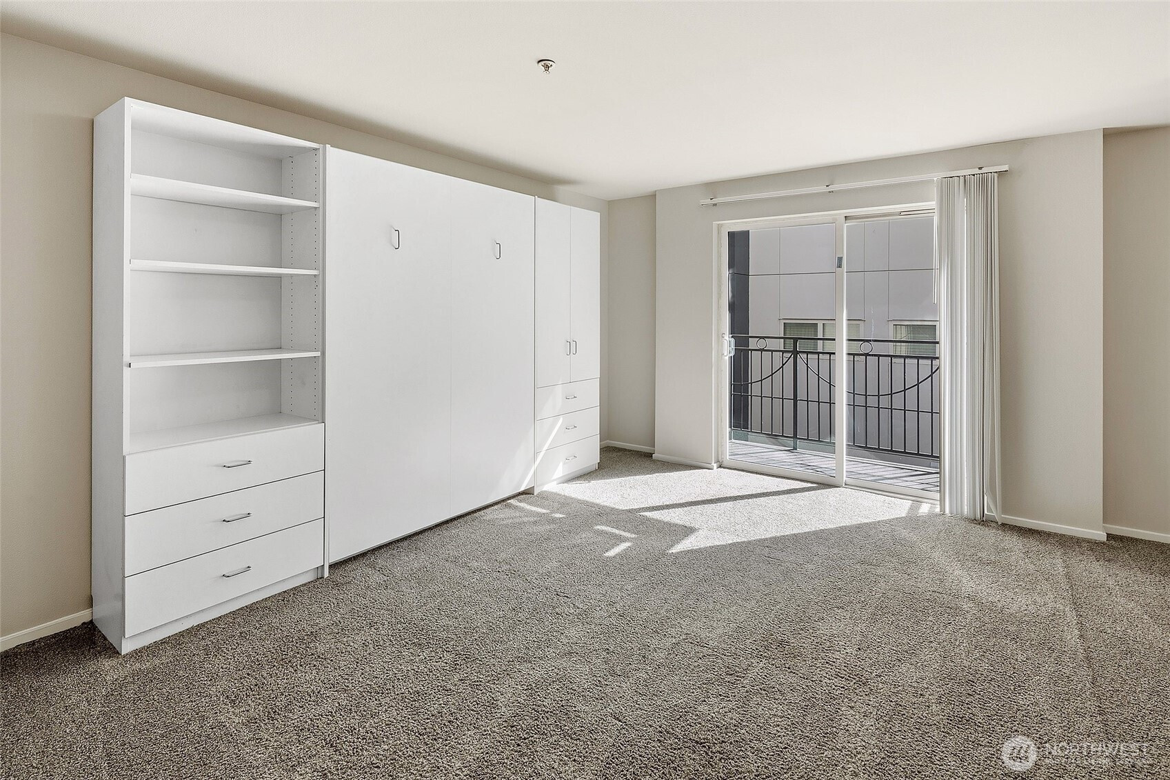 425 Vine Street, Seattle, WA 98121