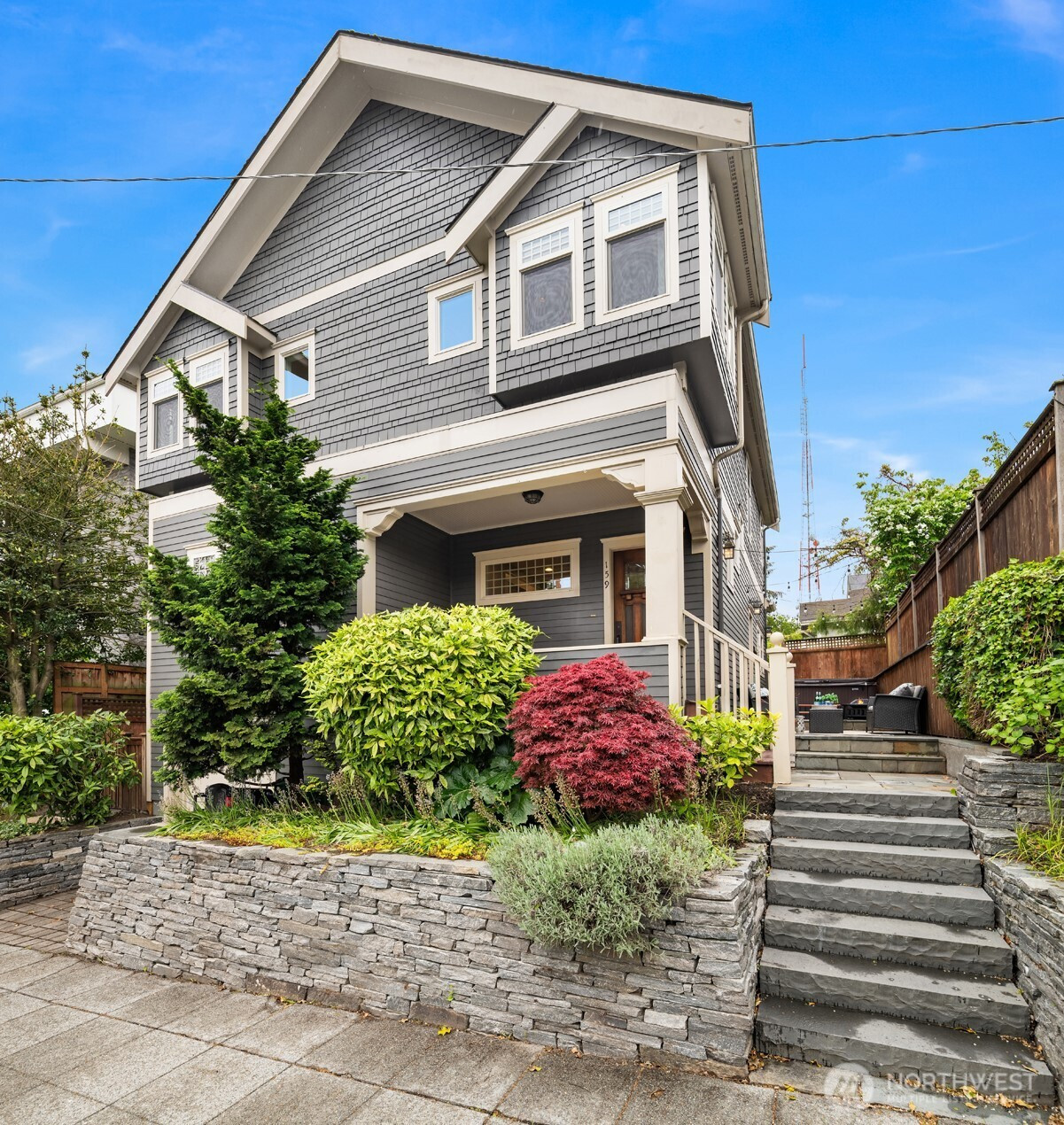 159 Blaine Street, Seattle, WA 98109