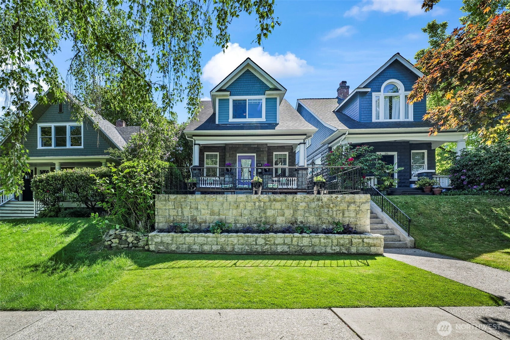 210 N Yakima Avenue, Tacoma, WA 98403