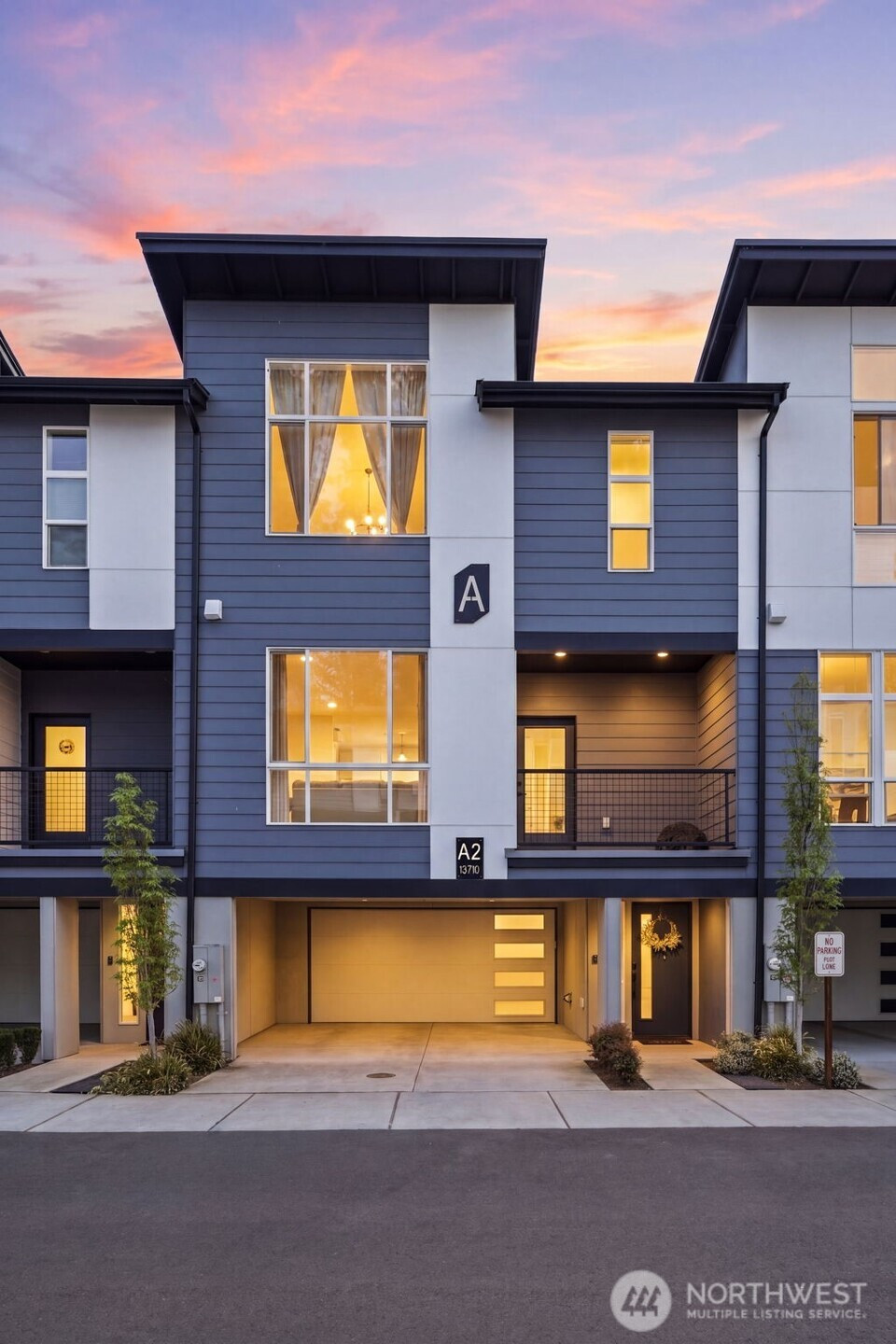 13710 Ash Way, Everett, WA 98204