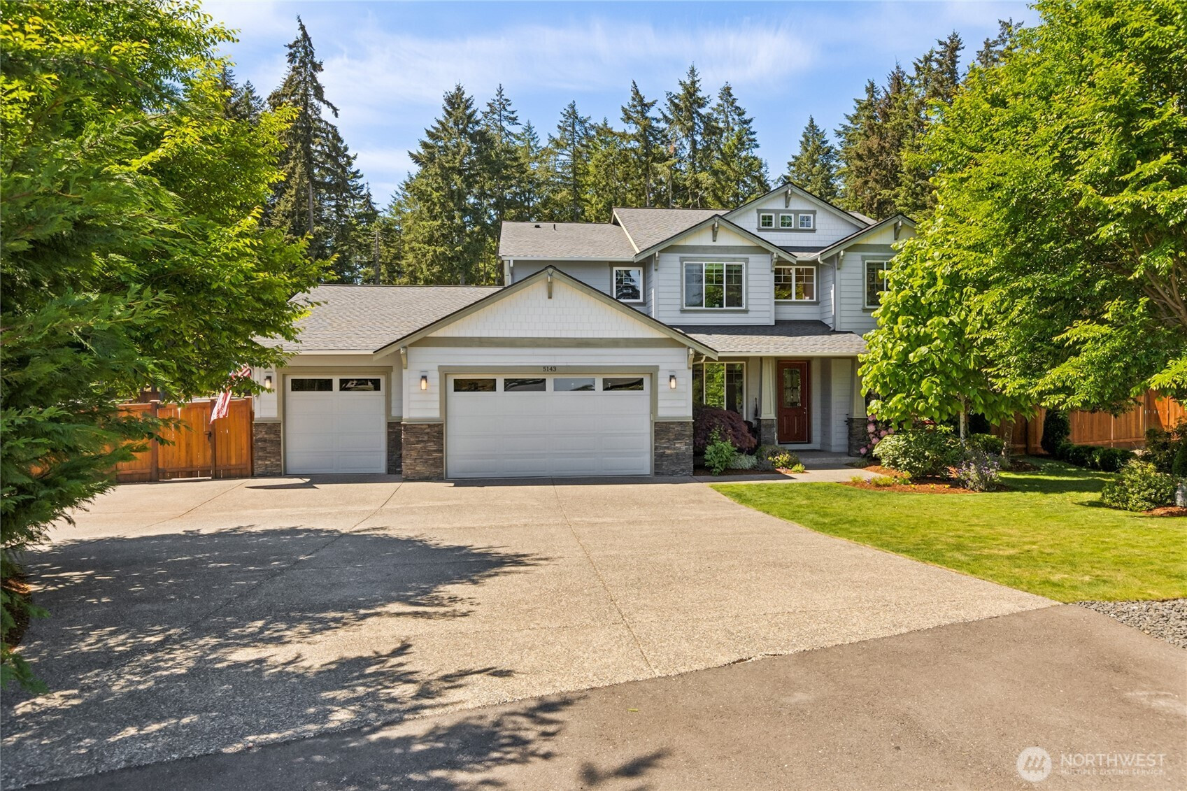 5143 Nuthatch Court NE, Lacey, WA 98516