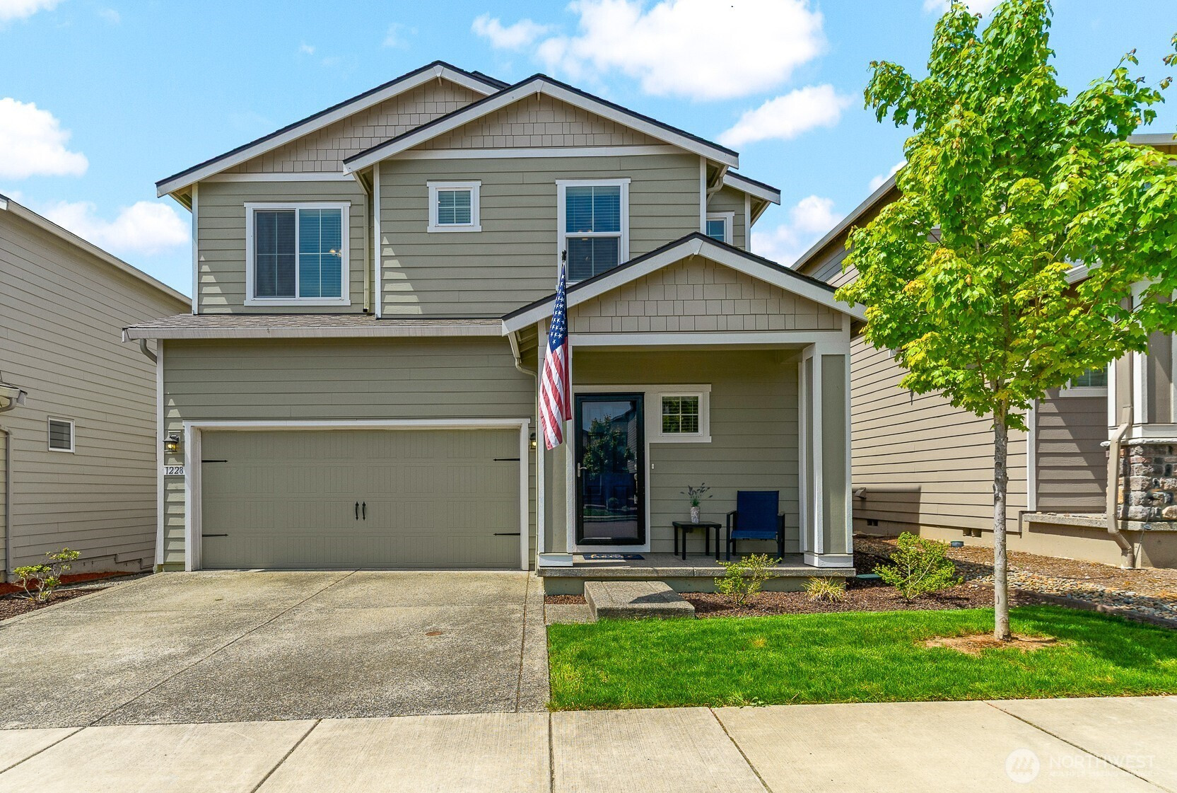 1228 W 16TH Avenue, La Center, WA 98629