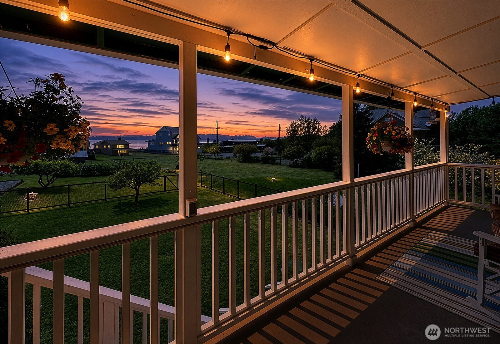 5822 Mutiny Bay Road, Freeland, WA 98249