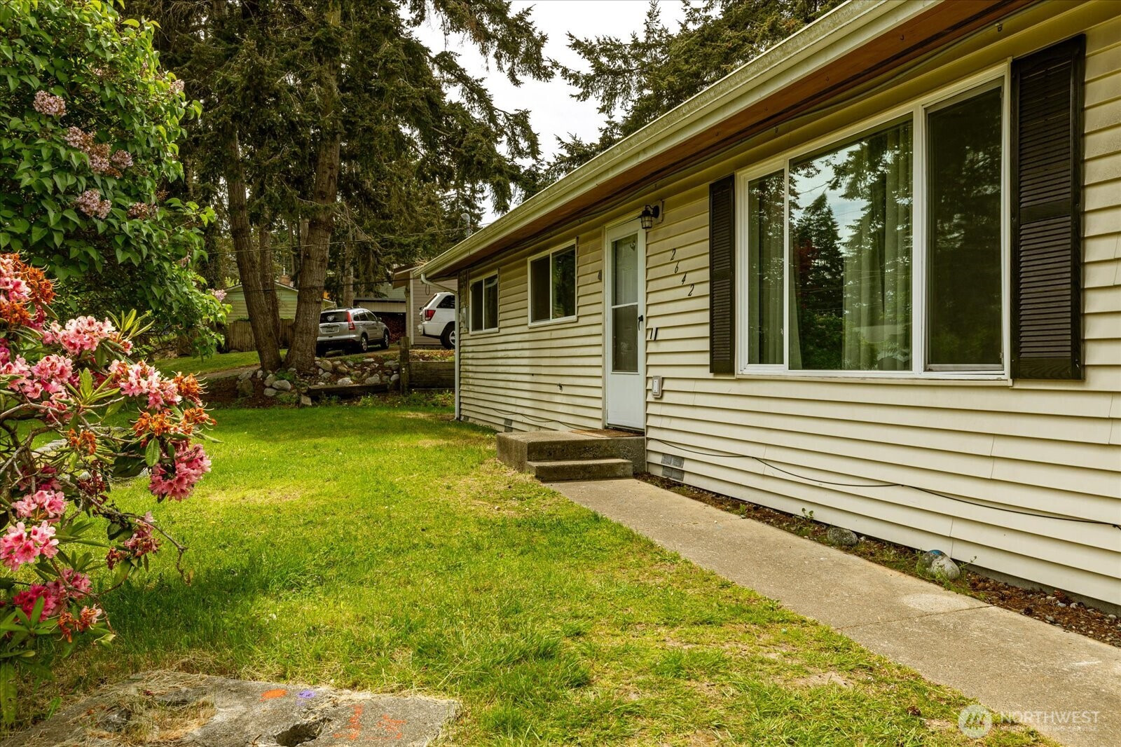 2642 Olympic Drive, Oak Harbor, WA 98277