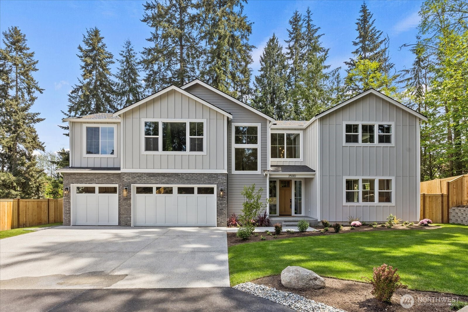 3500 Alaska Road, Brier, WA 98036