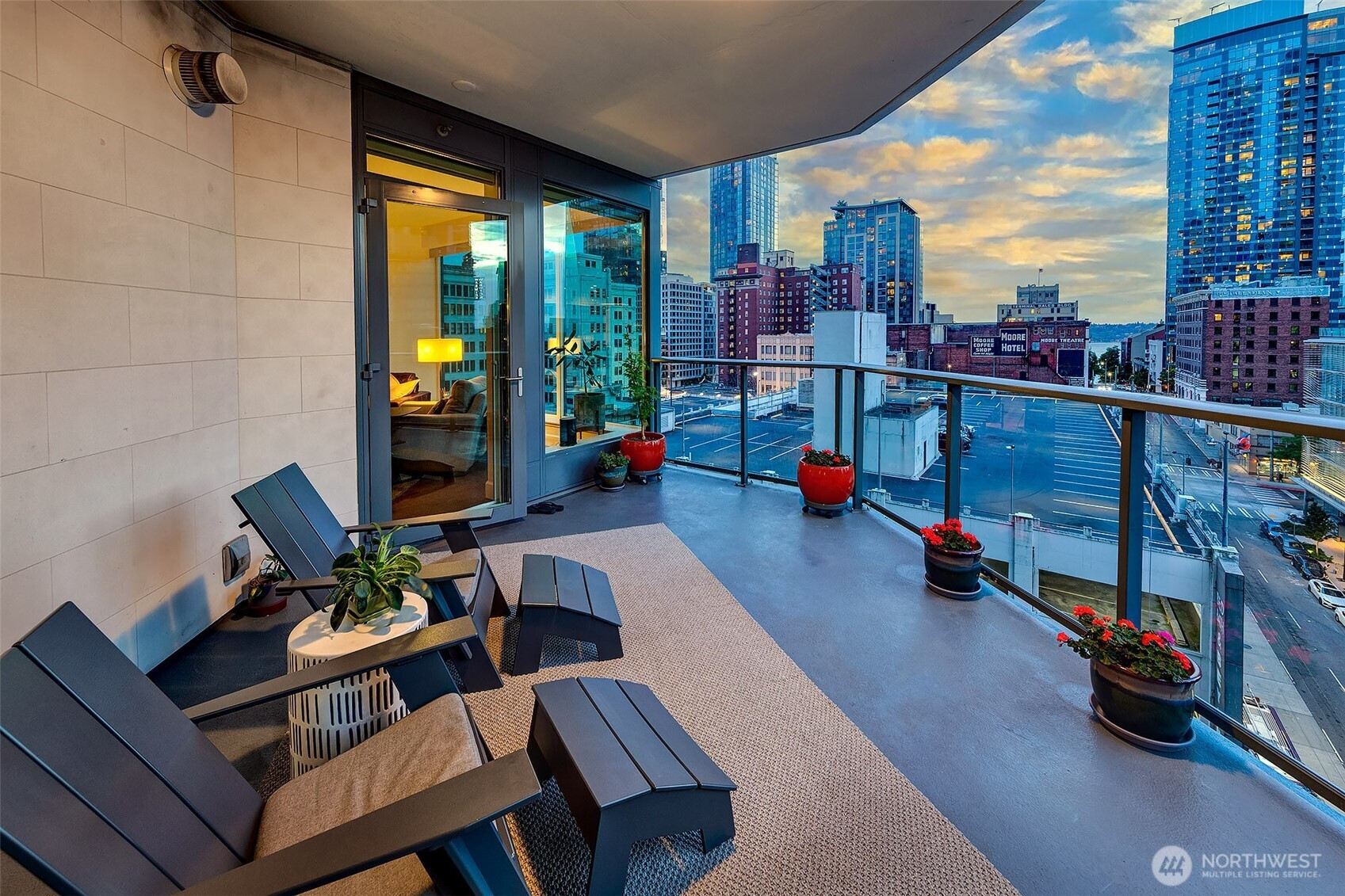 1920 4th Avenue, Seattle, WA 98101