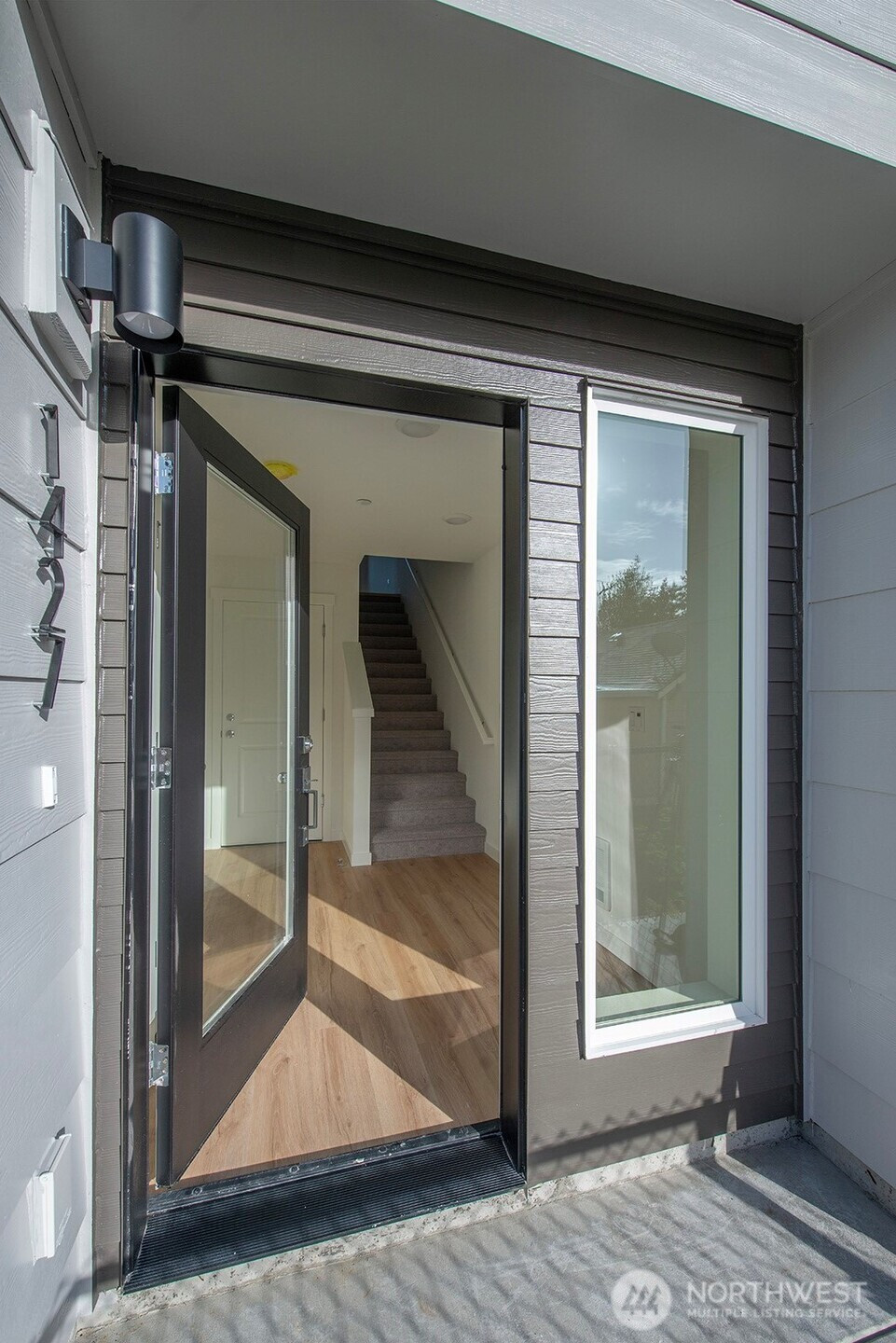 1427 SW 111th Lane, Seattle, WA 98146